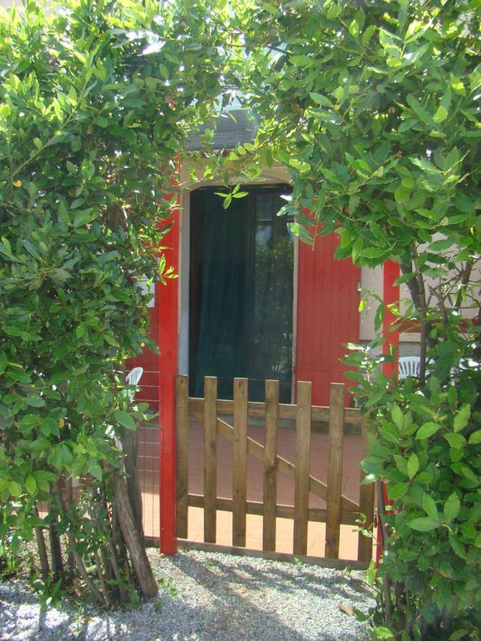 Casa Vacanze Guardamare Сан Винченцо Екстериор снимка